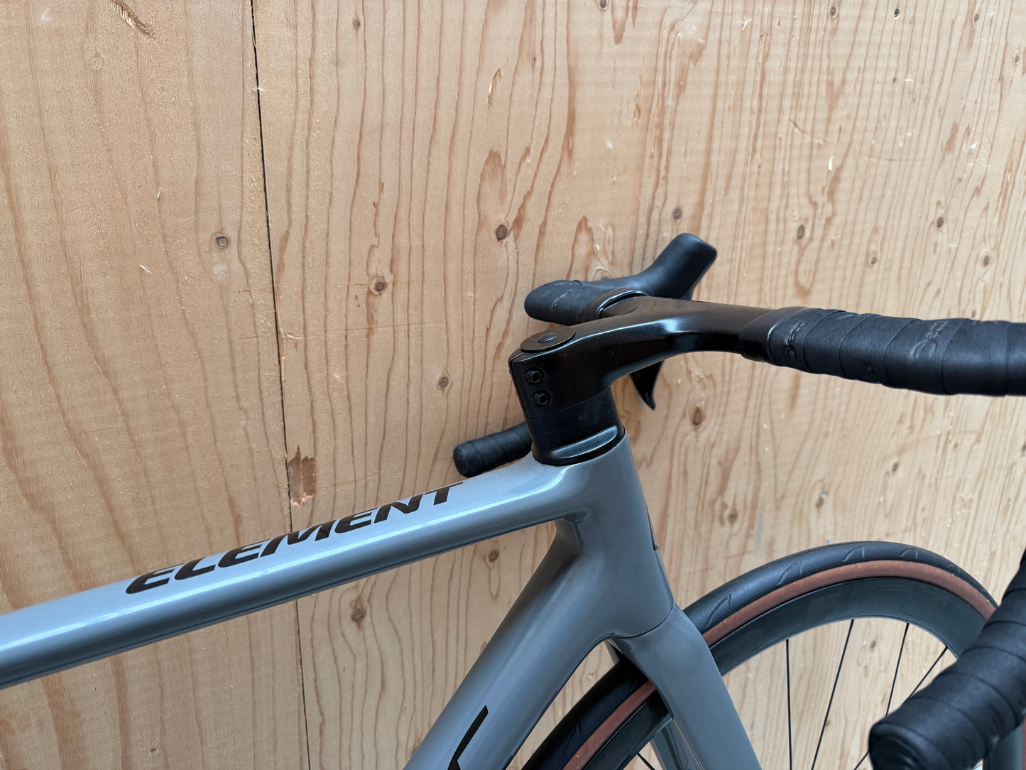 Isaac Element, Ultegra Di2 - 2025 - S