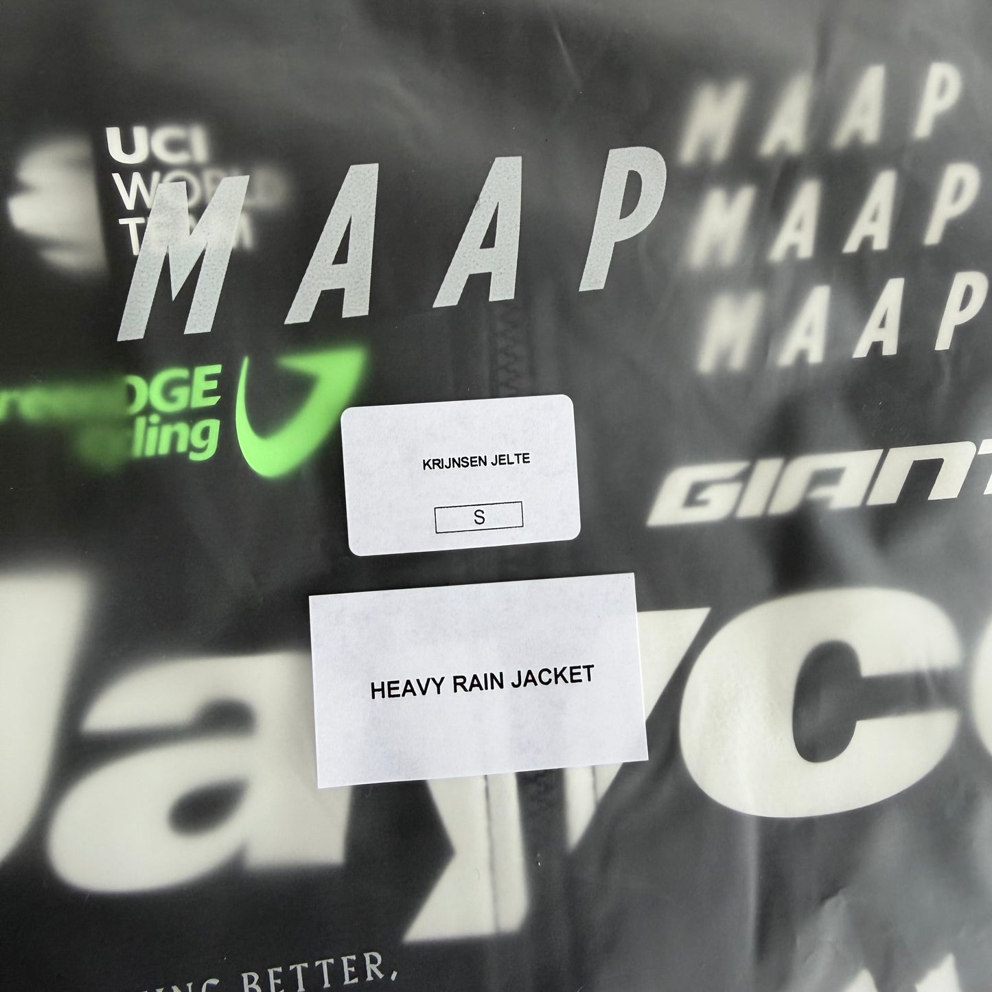 MAAP CC - World Tour Team Jayco Alula regenjas - Heavy Rain Jacket