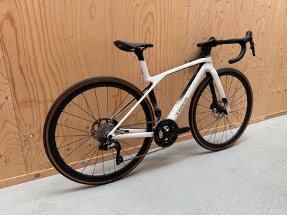 Trek Madone SL 6 Gen 8