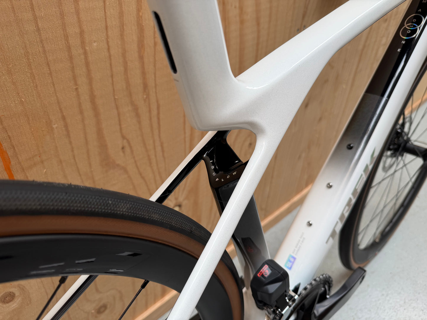 Trek Madone SL 6 Gen 8