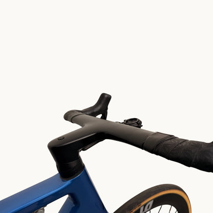 Canyon Ultimate CF SL8 Aero, Ultegra Di2